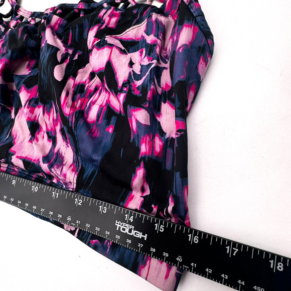 LANE BRYANT Livi Active Size 24 Pink Caged Medium Impact Wireless Sports Bra - Picture 5 of 8